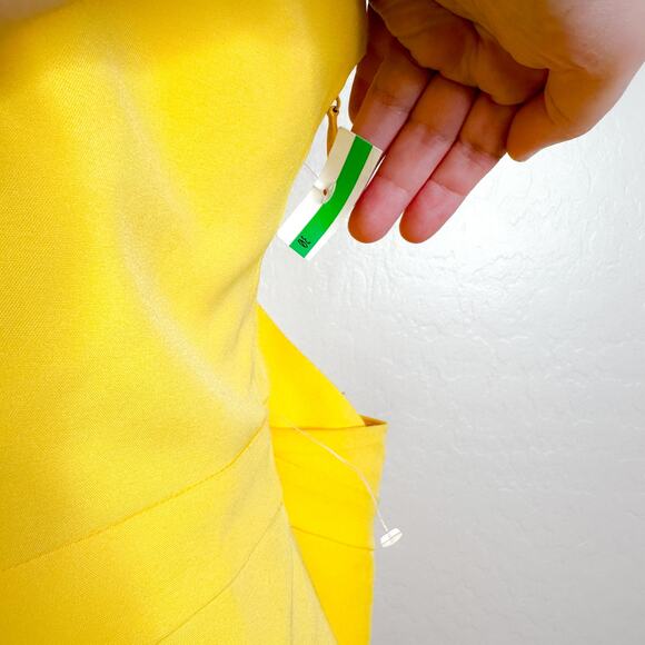 Lavish Alice Lillian Bow One Shoulder Satin Mini Dress Yellow Plus Size 22 NWT - Picture 5 of 10